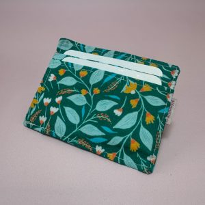 Tarjetero - In the bramble