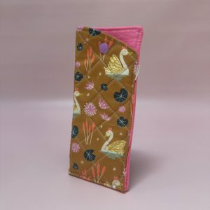 Funditha Anteojos - Swan Lake